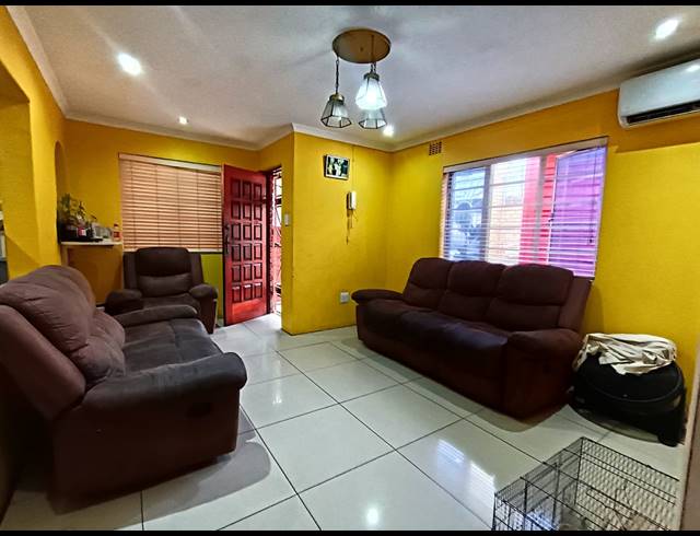 2 BEDROOM HOUSE FOR SALE IN AUSTERVILLE